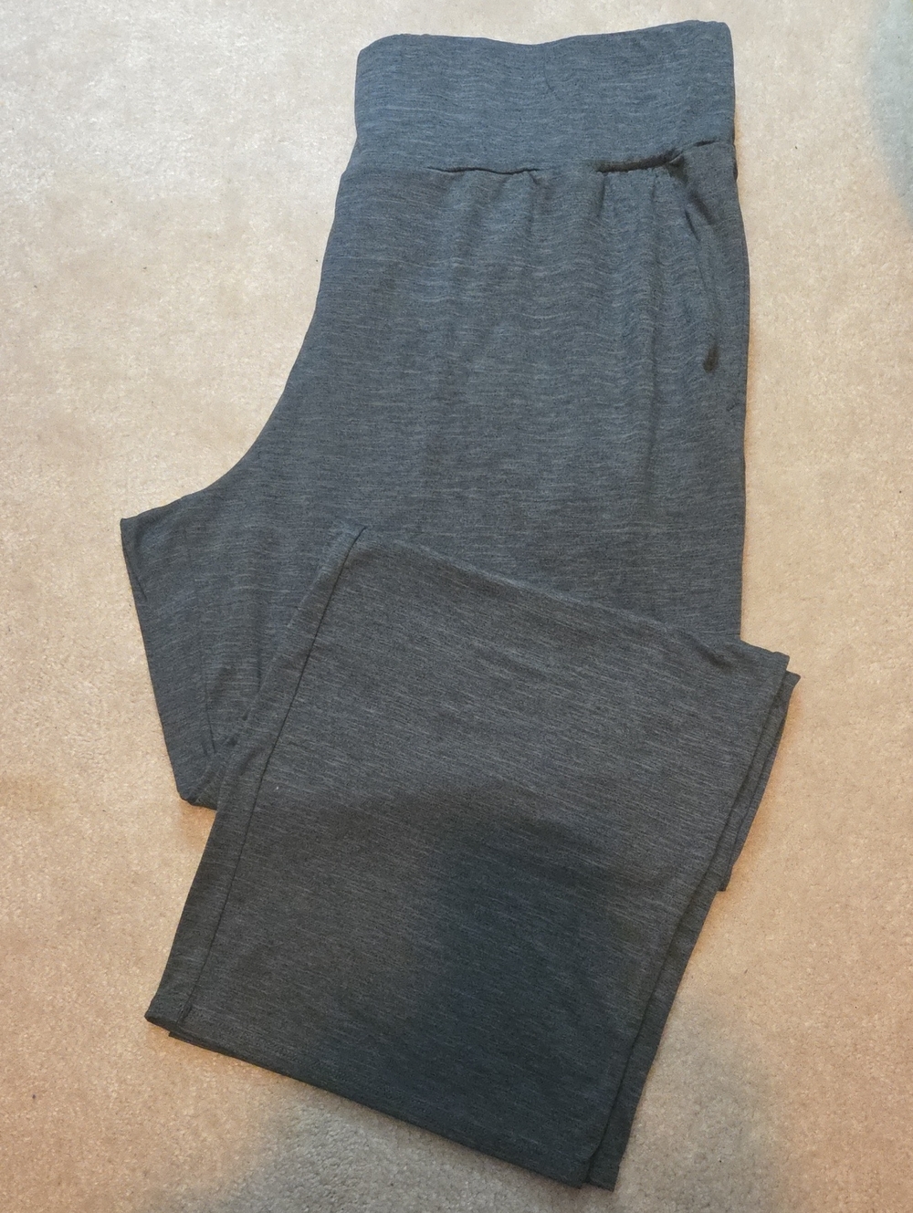 Women's Dark Gray Pull-On Jogger Pants